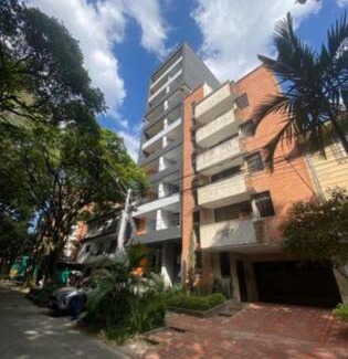 Suramericana Apartment | Elegant Apartment Near Stadium with Pet-Friendly Amenities