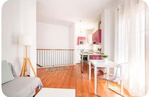 Espartinas Apartment | Bright Apartment in Espartinas - Family-Friendly Retreat