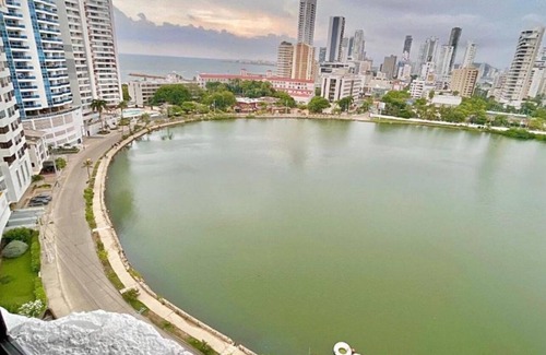 Bouvet Island Apartment | Apartamento luxury marina del rey