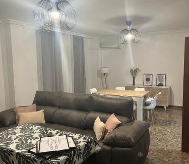 Mancha Real Apartment | Guest Rated 10/10: Apartamento Mágina - Pet & Child Friendly