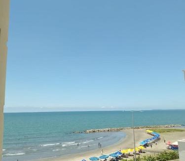 El Cabrero Apartment | Oceanfront Getaway: Apartamento Mar with Pool & Ocean Views