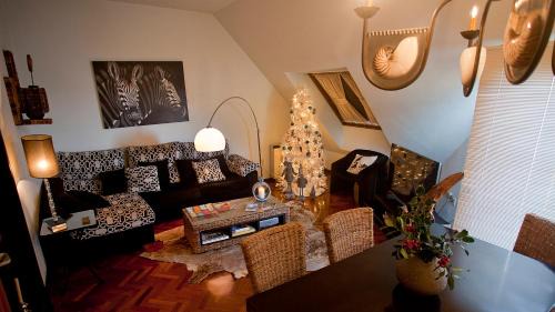 Malpica de Bergantinos Apartment | Oceanfront Apartment Malpica with Hot Tub & 10/10 Review