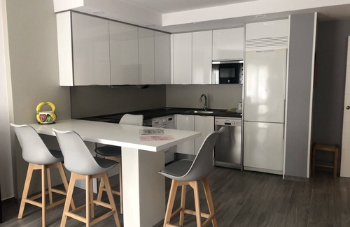 Torla Cottage | Cozy Marbore Apartment for 4 with Spa & Breakfast Included