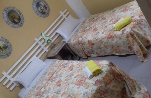 Old Havana Hotel | Comfortable Stay at Apartamento Mayrenis y Mainoldy
