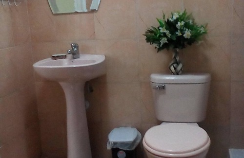 Old Havana Hotel | Comfortable Stay at Apartamento Mayrenis y Mainoldy