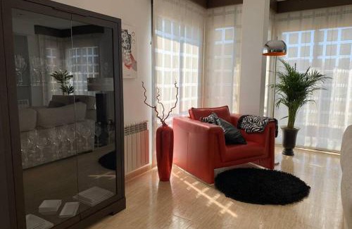 Almassora Apartment | Miramar Apartment: Spacious Comfort for Families, Rated 9.7