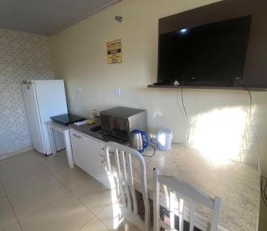 Centro House | Apartamento Mobiliado 2 quartos no centro com ar cond. Netflix