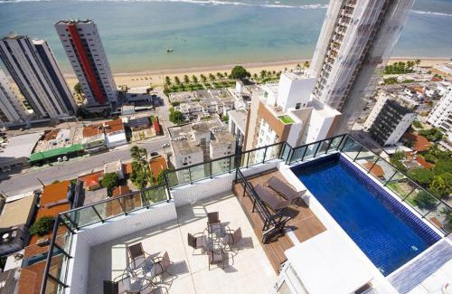 Candeias Apartment | Comfortable Apartment in Candeias with Pool & Ocean View