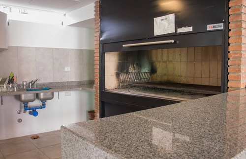 Centro House | Cozy Central Studio with Pool, Spa & Breakfast Included