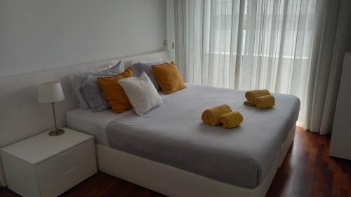 Leixões Apartment | Ocean View Retreat at Apartamento Mouzinho de Albuquerque