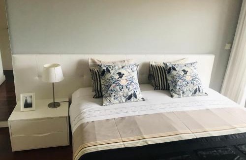 Leixões Apartment | Ocean View Retreat at Apartamento Mouzinho de Albuquerque