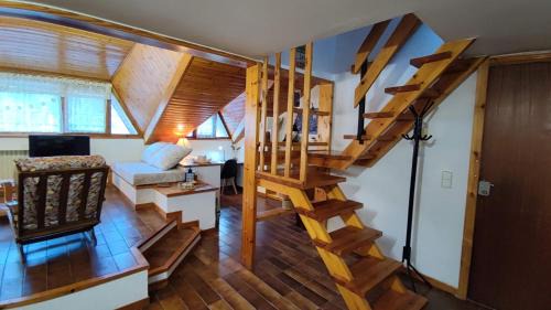 Sort Apartment | Central Apartment with Views - El Niuet de Sort, Top Rated 9.4