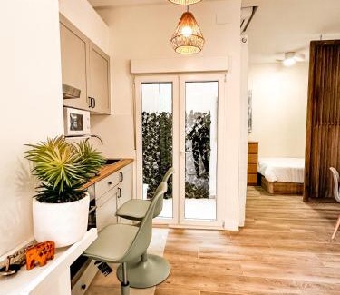 Burjasot Apartment | Convenient Apartment Near Valencia with Family-Friendly Amenities