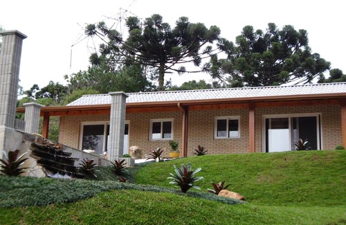Nova Petropolis Apartment | Secluded Ocean View Apartment with Pool in Serra
