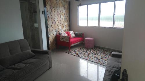 Jardim Imperador Apartment | Pet-Friendly Escape at Apartamento na Praia Grande