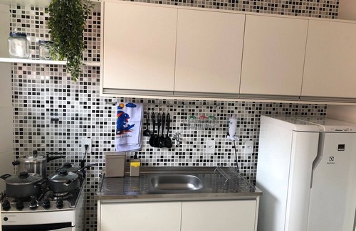 Monte Gordo Apartment | Comfortable Apartment in Guarajuba with Pool & Kitchen
