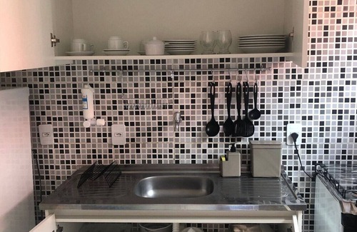 Monte Gordo Apartment | Comfortable Apartment in Guarajuba with Pool & Kitchen