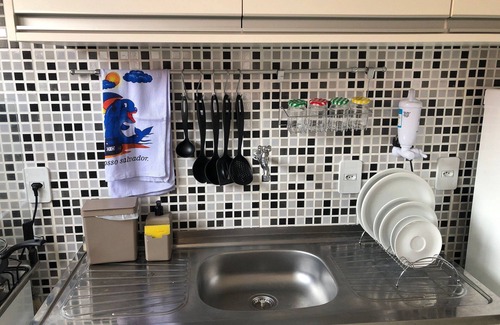 Monte Gordo Apartment | Comfortable Apartment in Guarajuba with Pool & Kitchen