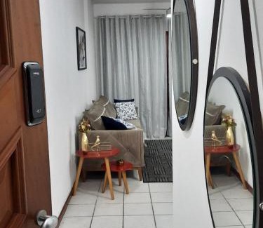Praia do Canto Apartment | Cozy Apartment in the Heart of Praia do Canto, Rated 9.3
