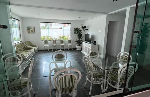 Vila Julia Apartment | Oceanfront Apartments in Guarujá with Top-Rated Amenities