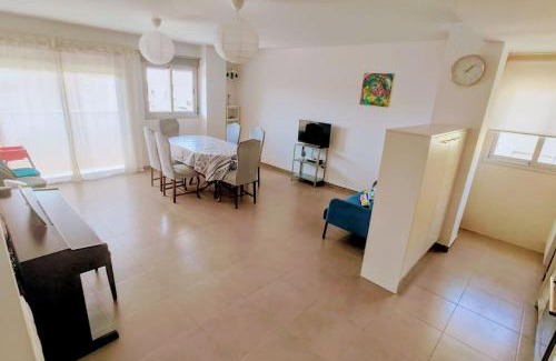 Gandia Apartment | New Apartment in the Heart of Gandía with Ocean Views