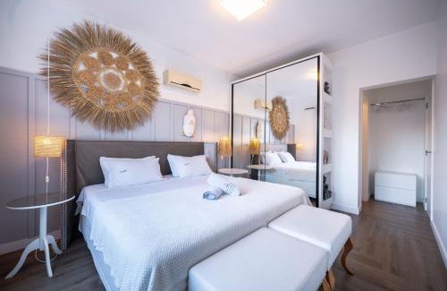 Santinho Apartment | Ocean View Oasis Apartment with Pool and Family Amenities