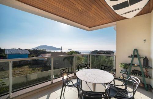 Santinho Apartment | Ocean View Oasis Apartment with Pool and Family Amenities