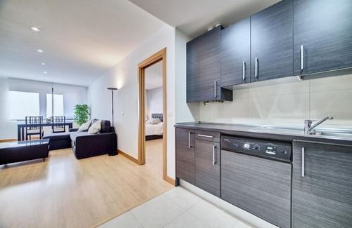Huarte Apartment | Family-Friendly Stay at Apartamento Oihana by Clabao
