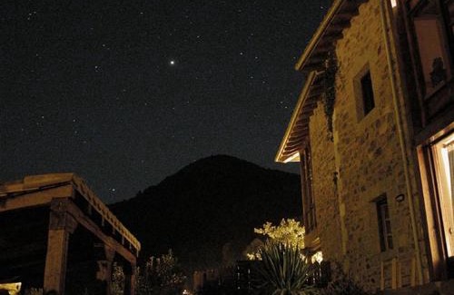 Basieda Apartment | Cozy Apartment Olmares in Picos de Europa - 9.5/10 Rating