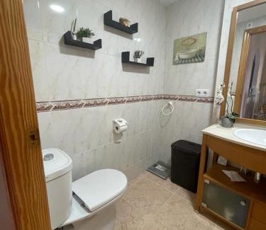 Oropesa del Mar Apartment | Relaxing Stay at Apartamento Oropesa del Mar with Pool
