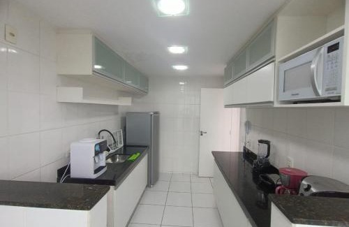 Muquicaba Apartment | Oceanfront Comfort with Private Garage & Wi-Fi near Beach