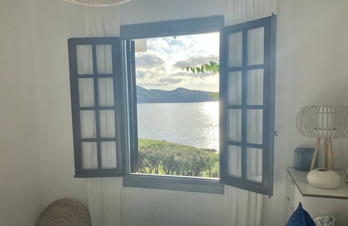 Platges de Fornells Apartment | Apartamento Primera Linea Mar Playas de Fornells