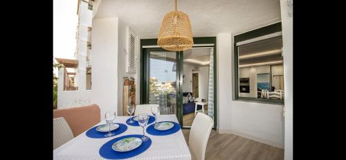 Atlanterra Apartment | Oceanfront Apartment Poniente Atlanterra Playa - Rated 9.6