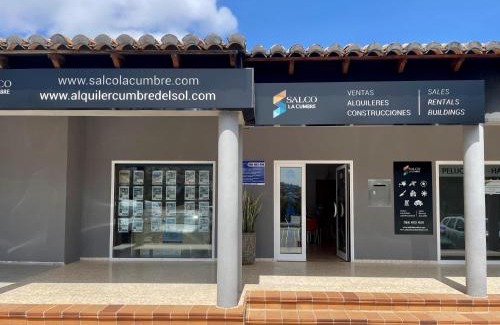 Cumbre del Sol Apartment | Panorama X0089: Family-Friendly Retreat with Pool Access