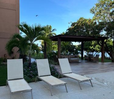 Guarajuba Apartment | Prime Oceanfront Apartment in Guarajuba, Bahia - 4 Star Rated