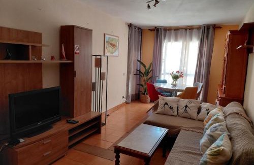 Barbastro Apartment | Family-Friendly Apartment for 6 in Barbastro