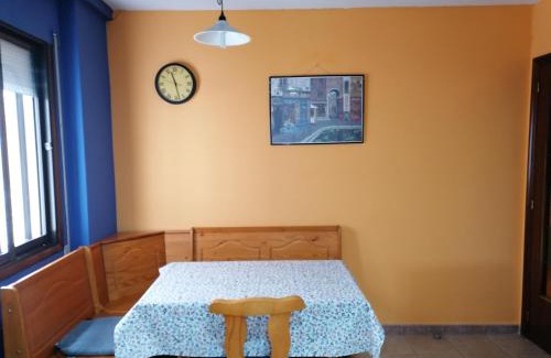 Barbastro Apartment | Family-Friendly Apartment for 6 in Barbastro