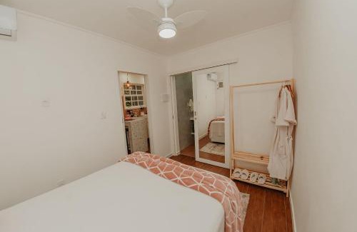 Jardim Caicara Apartment | Modern Studio Just 10 Minutes from Praia do Forte Beach