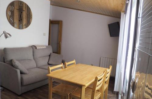 Ainsa Apartment | Family-Friendly Retreat at Apartamento Partara, Rated 8.7/10