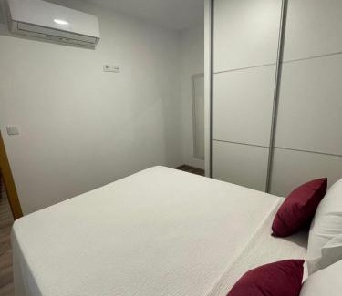 Monforte de Lemos Apartment | Apartamento Paseo Malecón Planta 2