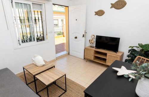 Las Acacias Apartment | Oceanfront Apartment Pedregalejo Playa with Amazing Views
