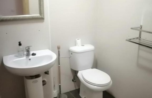 Alcantarilla Apartment | Pet-Friendly Apartment Pepe 1B for Family Getaways