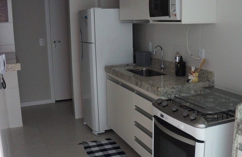 Centro Apartment | AP na Praia do Forte: Pet-Friendly Haven with Ocean Views
