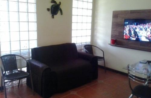 Bracui Apartment | Ocean View Retreat: Apartamento Piccola Marina Awaits