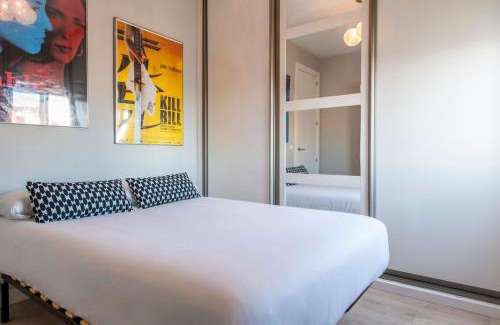 Almenara Apartment | Explore Plaza de Castilla II: Family-Friendly & Pet Welcoming