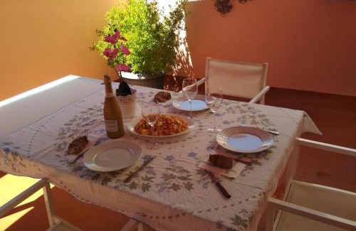 Portosin Apartment | Oceanfront Portosín Apartment with Pet-Friendly Amenities