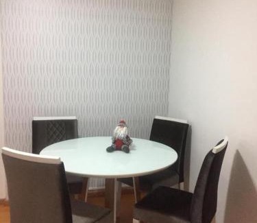Barra da Tijuca Apartment | Oceanfront 4-Star Apartment with Pool at Barra da Tijuca