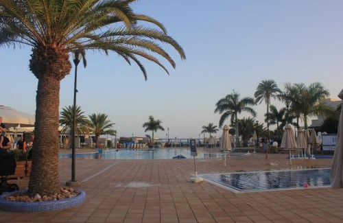 Bahia Feliz Resort | Private Apartment in Bahía Feliz with Ocean View & Pool