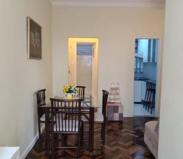 Copacabana Apartment | Cozy Ocean View Apartment in Copacabana - Guest Rated 10/10