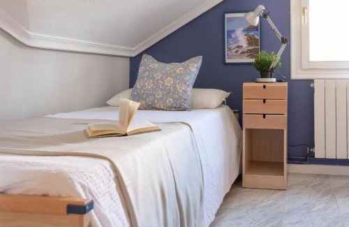 Mogro Apartment | Oceanfront Retreat at Apartamento Ría de Mogro - 9/10 Rating